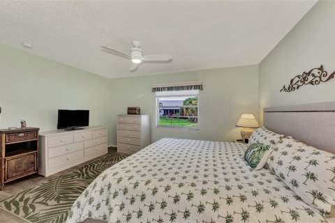 Villa ou maison à vendre à Englewood, Floride: 2 chambres, 108.7 m2 № 1255701 - photo 25