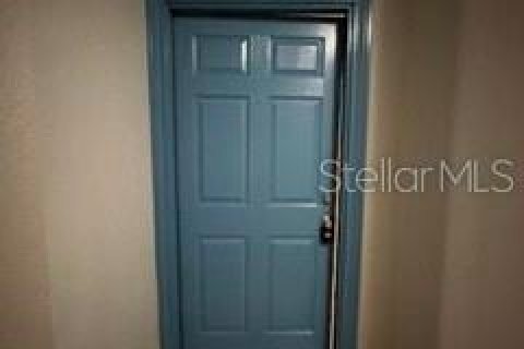 Condo in Orlando, Florida, 4 rooms № 2231999