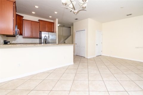 Townhouse in Hudson, Florida 3 bedrooms, 166.02 sq.m. № 1912817 - photo 9