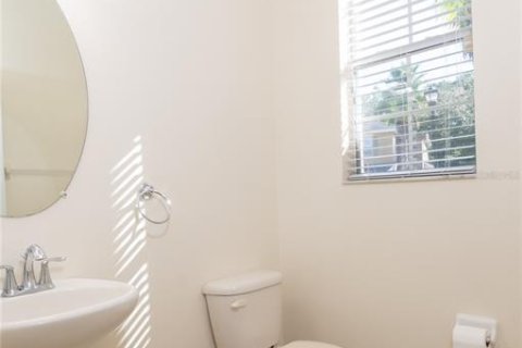 Townhouse in Hudson, Florida 3 bedrooms, 166.02 sq.m. № 1912817 - photo 8