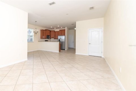 Townhouse in Hudson, Florida 3 bedrooms, 166.02 sq.m. № 1912817 - photo 11