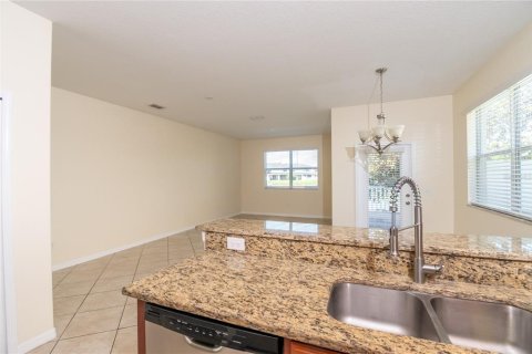 Townhouse in Hudson, Florida 3 bedrooms, 166.02 sq.m. № 1912817 - photo 7