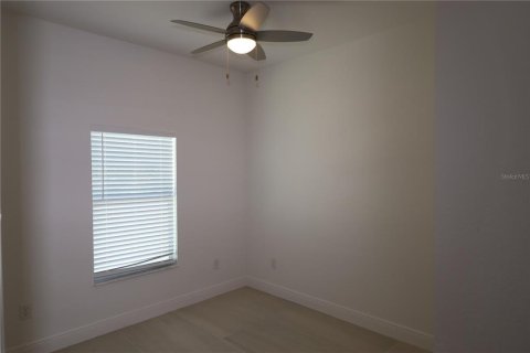 Apartamento en alquiler en Port Charlotte, Florida, 3 dormitorios, 102.19 m2 № 1637580 - foto 3