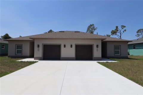 Apartamento en alquiler en Port Charlotte, Florida, 3 dormitorios, 102.19 m2 № 1637580 - foto 2