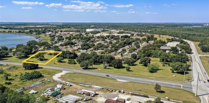 Terreno en Tavares, Florida № 1908883