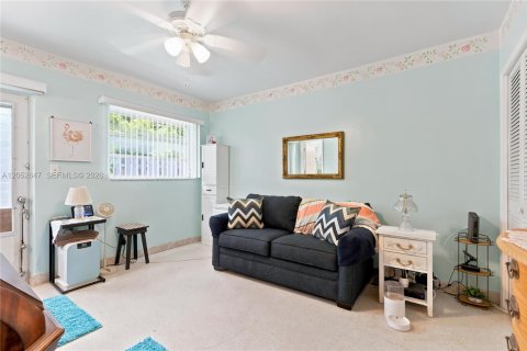 Villa ou maison à vendre à Fort Lauderdale, Floride: 4 chambres, 203.08 m2 № 2180692 - photo 17