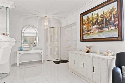 Villa ou maison à vendre à Fort Lauderdale, Floride: 4 chambres, 203.08 m2 № 2180692 - photo 4