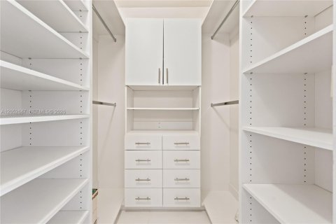 Villa ou maison à vendre à Fort Lauderdale, Floride: 4 chambres, 203.08 m2 № 2180692 - photo 23