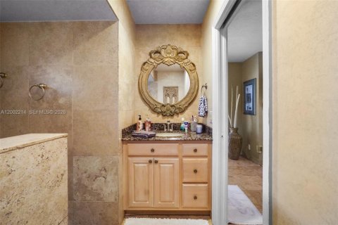 Снять в аренду виллу или дом в Бока-Ратон, Флорида 4 спальни, 205.78м2, № 2066284 - фото 13