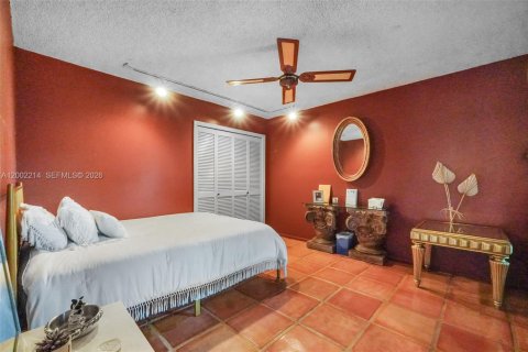 Снять в аренду виллу или дом в Бока-Ратон, Флорида 4 спальни, 205.78м2, № 2066284 - фото 23