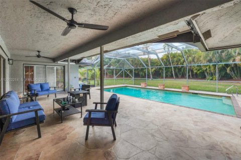 Снять в аренду виллу или дом в Бока-Ратон, Флорида 4 спальни, 205.78м2, № 2066284 - фото 6