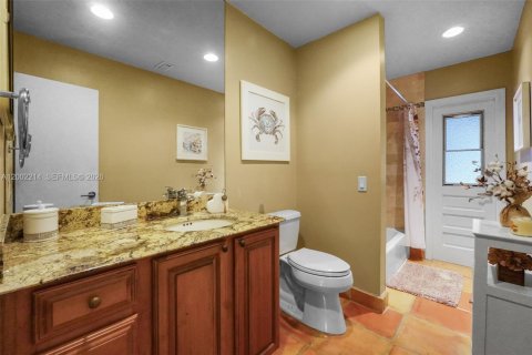 Снять в аренду виллу или дом в Бока-Ратон, Флорида 4 спальни, 205.78м2, № 2066284 - фото 24