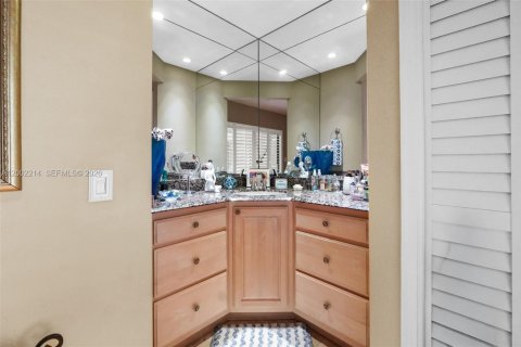 Снять в аренду виллу или дом в Бока-Ратон, Флорида 4 спальни, 205.78м2, № 2066284 - фото 28