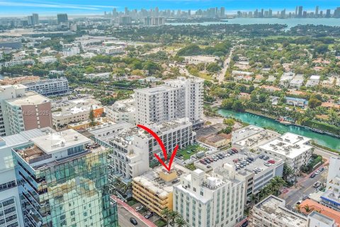 Copropriété à louer à Miami Beach, Floride: 1 chambre, 80.08 m2 № 1890198 - photo 9
