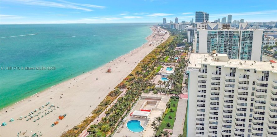 Condo à Miami Beach, Floride, 1 chambre  № 1890198