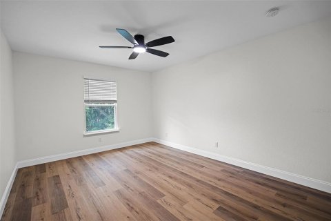 House in Lakeland, Florida 3 bedrooms, 173.73 sq.m. № 1759656 - photo 11