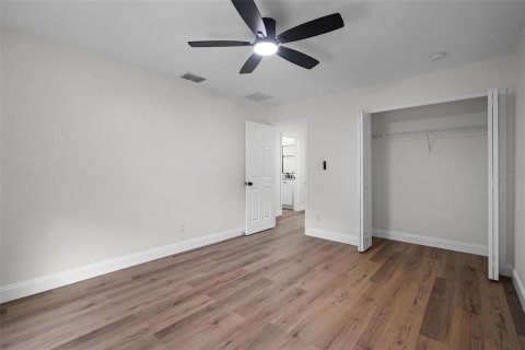 House in Lakeland, Florida 3 bedrooms, 173.73 sq.m. № 1759656 - photo 8
