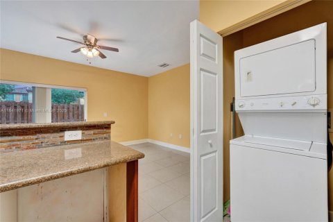 Touwnhouse à vendre à Homestead, Floride: 3 chambres, 128.11 m2 № 1833943 - photo 19