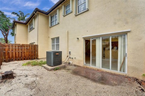 Touwnhouse à vendre à Homestead, Floride: 3 chambres, 128.11 m2 № 1833943 - photo 25