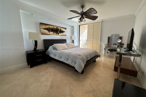 Снять в аренду кондоминиум в Майами-Бич, Флорида 1 спальня, 79.99м2, № 2025355 - фото 5