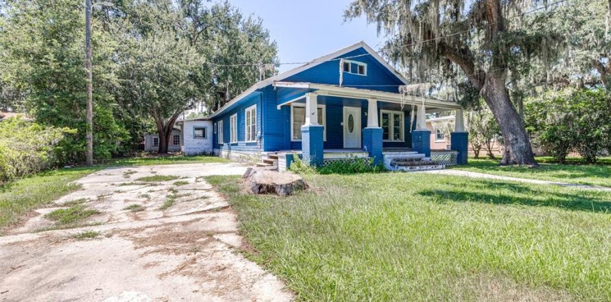 House in Fort Meade, Florida 3 bedrooms, 152.92 sq.m. № 1893817