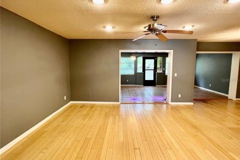 Condominio en alquiler en Clearwater, Florida, 1 dormitorio, 91.97 m2 № 1548653 - foto 3