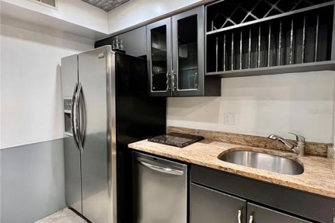 Condominio en alquiler en Clearwater, Florida, 1 dormitorio, 91.97 m2 № 1548653 - foto 8