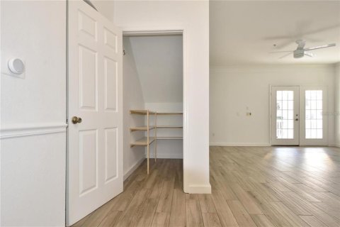 Condominio en venta en Orlando, Florida, 2 dormitorios, 114.73 m2 № 2213326 - foto 9
