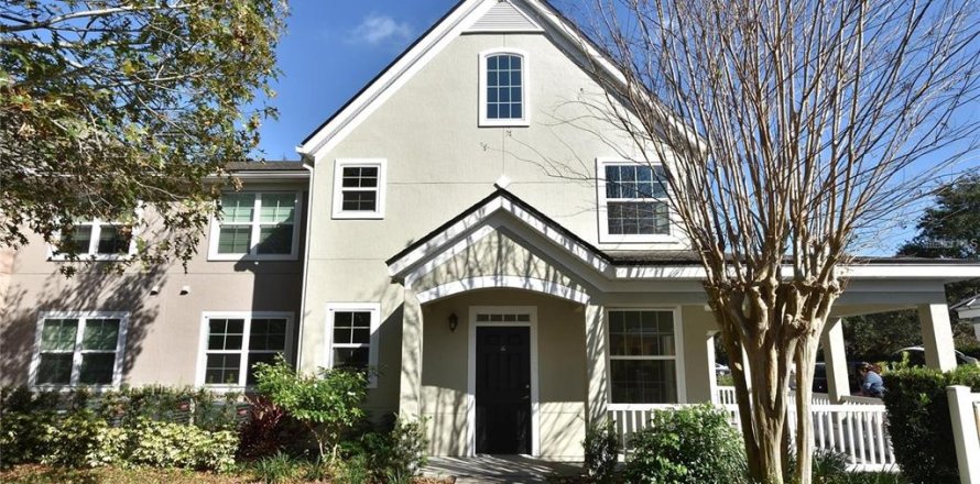 Condominio en Orlando, Florida, 2 dormitorios № 2213326