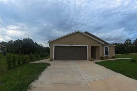 Villa ou maison à Lake Wales, Floride 3 chambres, 119.84 m2 № 2110766