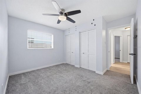 House in Dunedin, Florida 4 bedrooms, 137.22 sq.m. № 2209318 - photo 22