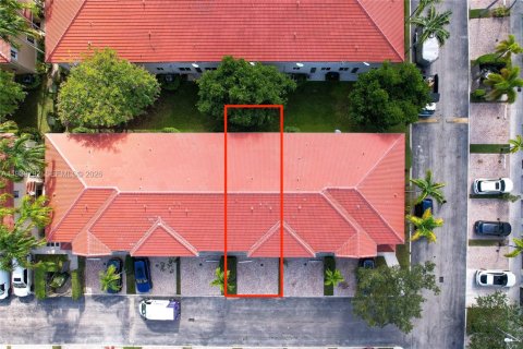 Купить таунхаус в Майами-Гарденс, Флорида 4 спальни, 159.42м2, № 1997496 - фото 25