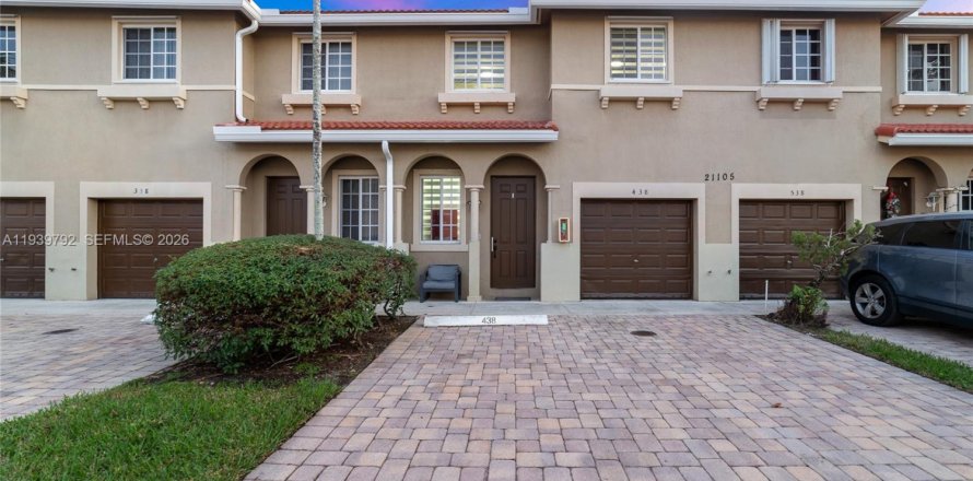 Таунхаус в Майами-Гарденс, Флорида 4 спальни, 159.42м2 № 1997496