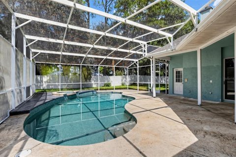 House in Winter Springs, Florida 4 bedrooms, 263.84 sq.m. № 2320818 - photo 27