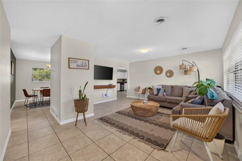 Villa ou maison à vendre à Ocala, Floride: 3 chambres, 150.87 m2 № 2423609 - photo 11