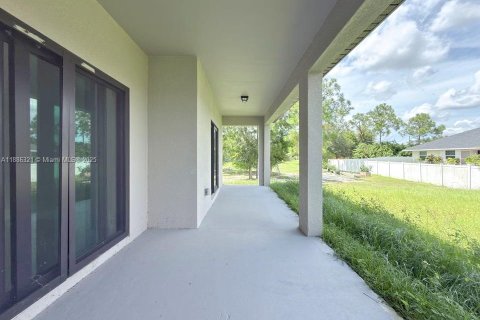 Casa en venta en Lehigh Acres, Florida, 3 dormitorios, 166.95 m2 № 1942459 - foto 19