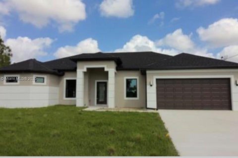 Casa en venta en Lehigh Acres, Florida, 3 dormitorios, 166.95 m2 № 1942459 - foto 1