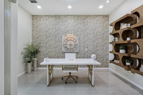 Villa ou maison à vendre à Winter Garden, Floride: 5 chambres, 361.58 m2 № 1907733 - photo 3
