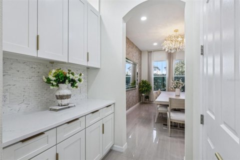 Villa ou maison à vendre à Winter Garden, Floride: 5 chambres, 361.58 m2 № 1907733 - photo 6