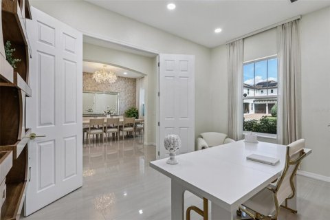Villa ou maison à vendre à Winter Garden, Floride: 5 chambres, 361.58 m2 № 1907733 - photo 4