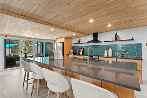 Casa en venta en Tampa, Florida, 3 dormitorios, 165.83 m2 № 1914800 - foto 12