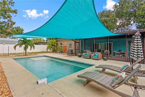 Casa en venta en Tampa, Florida, 3 dormitorios, 165.83 m2 № 1914800 - foto 28