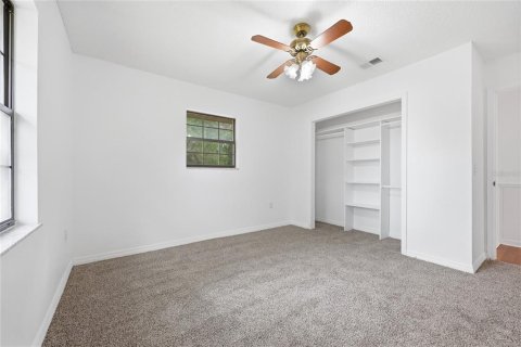 House in Lake Butler, Florida 3 bedrooms, 271.37 sq.m. № 2156177 - photo 17
