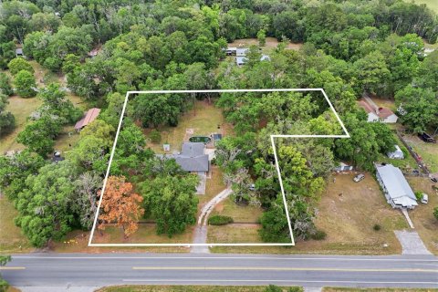 House in Lake Butler, Florida 3 bedrooms, 271.37 sq.m. № 2156177 - photo 4