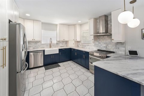 Casa en venta en Saint Petersburg, Florida, 2 dormitorios, 143.07 m2 № 1910879 - foto 11