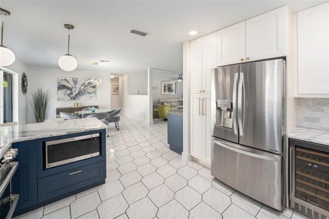 Casa en venta en Saint Petersburg, Florida, 2 dormitorios, 143.07 m2 № 1910879 - foto 12
