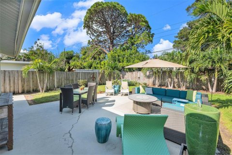 Casa en venta en Saint Petersburg, Florida, 2 dormitorios, 143.07 m2 № 1910879 - foto 23