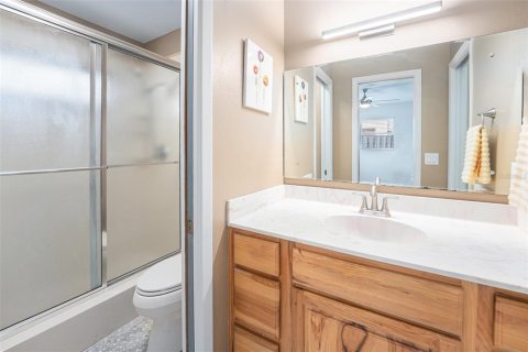 Casa en venta en Saint Petersburg, Florida, 2 dormitorios, 143.07 m2 № 1910879 - foto 19