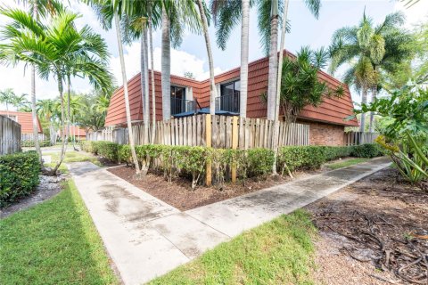 Adosado en venta en Plantation, Florida, 2 dormitorios, 127.46 m2 № 2004601 - foto 17