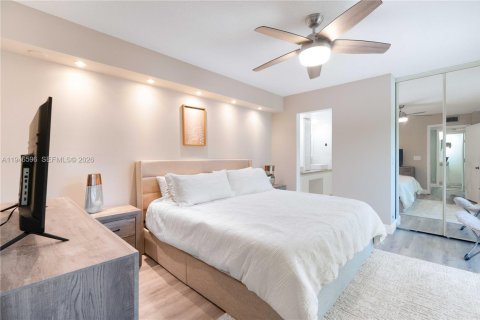 Adosado en venta en Plantation, Florida, 2 dormitorios, 127.46 m2 № 2004601 - foto 6